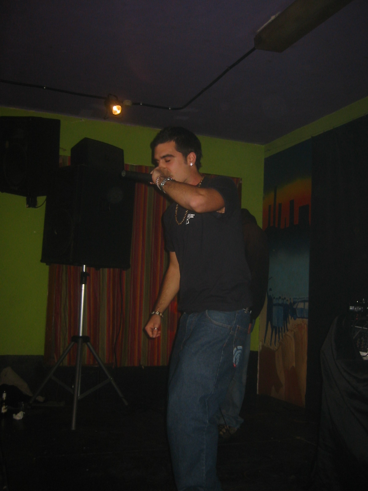 lemoako gaztetxean 030.jpg